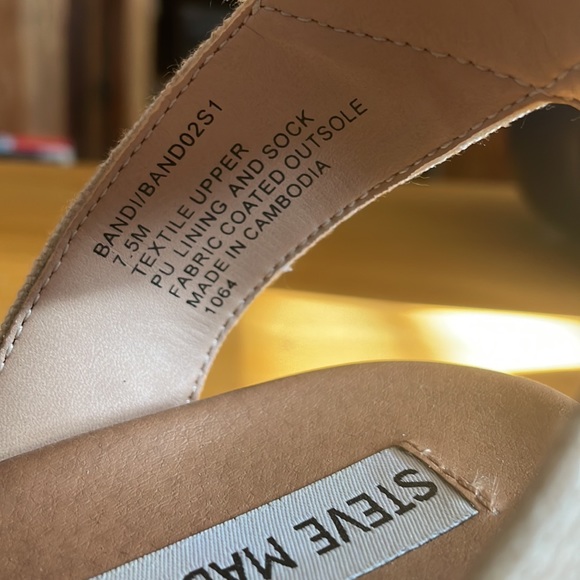 Steve Madden sandals - Picture 2 of 3